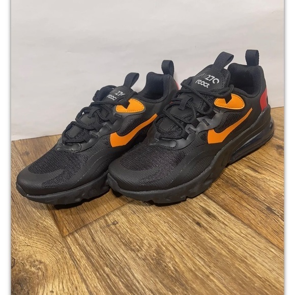 Nike Air Max React 270 Black Orange Red Cv9638-001 Size GS 5.5 / Women's 7 New - Picture 2 of 7